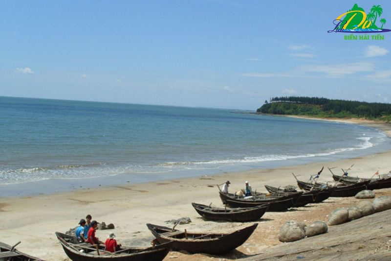 Biển Hải Tiến - điểm du lịch tại Thanh Hoá 